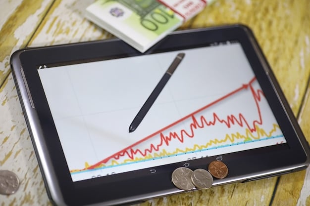 A graph illustrating the growth difference between a traditional savings account and a high-yield savings account over a 5-year period, showing significant gains with the HYSA.