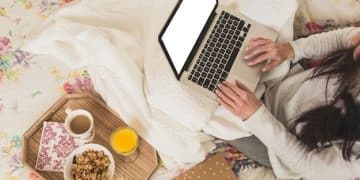 Side Hustle Secrets: Make an Extra $500/Month in 2025 - Cover Image